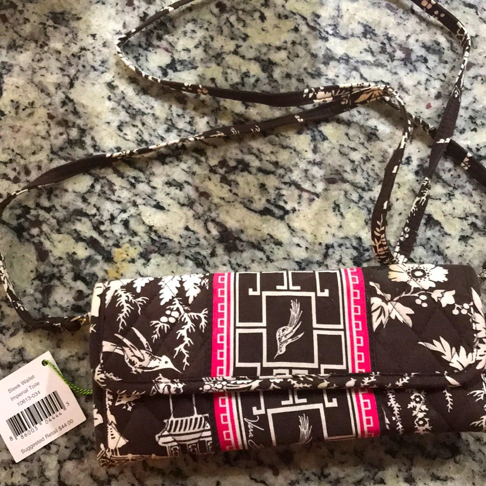 New Vera Bradley Sleek Wallet - Imperial Toile